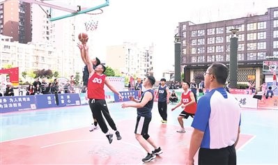 开云体育娱乐app安全-“匠心独秀・劳动者杯”3V3篮球赛举行|体育比赛|赛事|全民健身|挑战赛|黔南_新浪体育_新浪新闻